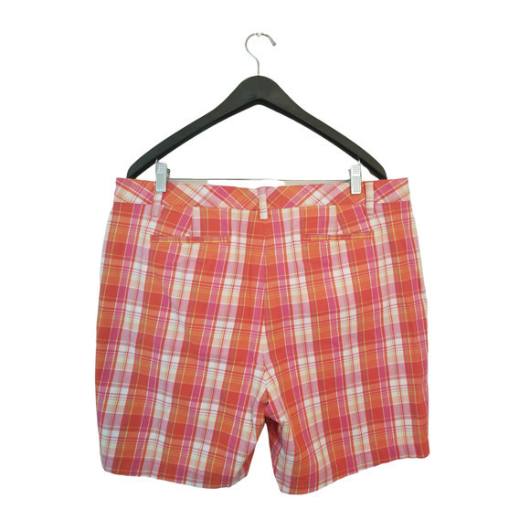 Land's End Women's Shorts White Red Plaid Size 16, Inseam 8 in, Length 18.5 in - Picture 2 of 8